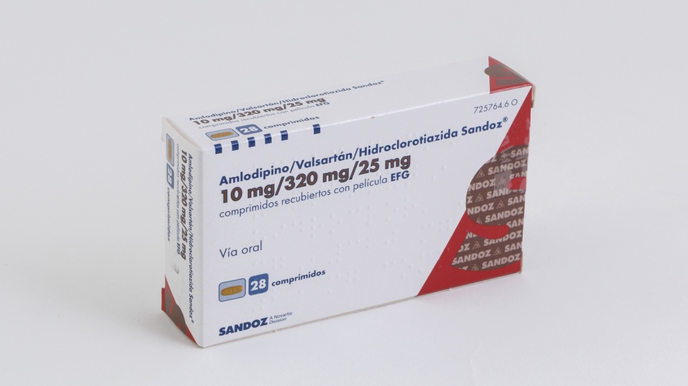 AMLODIPINO/VALSARTAN/HIDROCLOROTIAZIDA SANDOZ 10 MG/320 MG/25 MG COMPRIMIDOS RECUBIERTOS CON PELICULA EFG