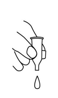 Mano che versa un liquido da un contenitore con beccuccio, una goccia cade dal fondo