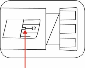 Schema che mostra una cartuccia con un pistone rosso e una freccia numerata 12 che indica la posizione del liquido