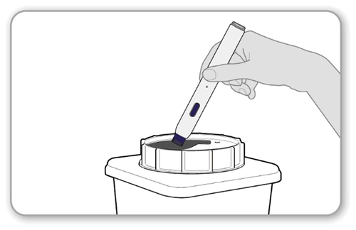 Mano che preme un dispositivo penna blu su un contenitore farmaceutico grigio con membrana sigillante