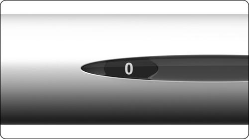 Penna stilografica nera con punta affilata e display digitale che mostra il numero zero