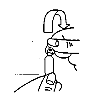 Dispositivo inalatorio con boccaglio e corpo principale collegati da un tubo flessibile