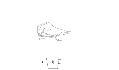 Mano che stringe una penna per iniezione con ago esposto e contenitore per smaltimento rifiuti appuntiti con freccia indicante direzione