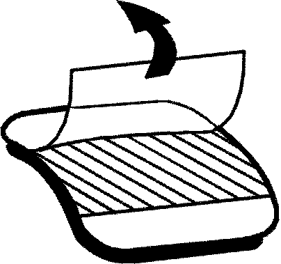 Cerotto medicativo con involucro protettivo parzialmente aperto da una freccia ricurva nera