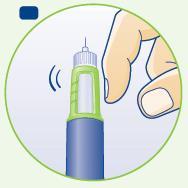 Penna iniettabile verde e blu con ago esposto e mano che la tiene pronta per l