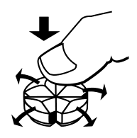 Mano che ruota un cilindro con una superficie testurizzata mentre frecce indicano il movimento circolare