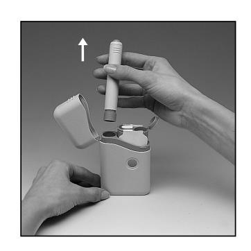 Mano che tiene il dispositivo per l