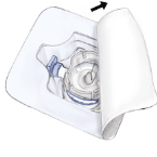 Cerotto adesivo parzialmente rimosso rivelando un dispositivo medico blu e bianco con un meccanismo rotante centrale