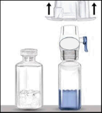 Fiala di vetro con contenuto solido bianco, fiala con liquido blu e adattatore trasparente con stantuffo blu