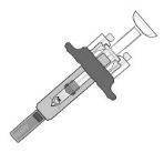 Siringa preriempita con stantuffo nero e ago metallico visibile per iniezione sottocutanea o intramuscolare