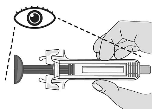 Mano che tiene una siringa preriempita con ago, vista laterale di un occhio che osserva il punto di iniezione indicato da linee tratteggiate