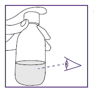 Flacone spray viola con erogatore bianco che spruzza un getto a ventaglio su sfondo bianco