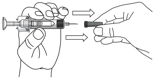 Mano che tiene una siringa preriempita con ago, frecce indicano la direzione di inserimento sottocutaneo e rimozione del cappuccio protettivo