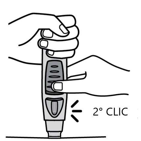 Dispositivo autoiniettante tenuto in mano con un dito che preme il pulsante di attivazione e freccia che indica il secondo clic