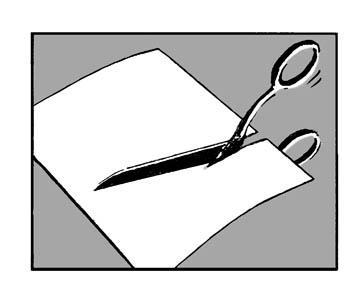 Forbici aperte appoggiate su un foglio di carta bianco con ombreggiatura grigia sullo sfondo