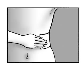 Mano che stringe la pelle dell