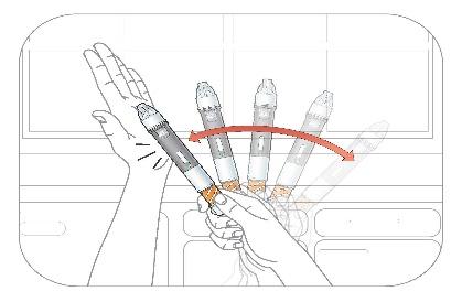 Mano che ruota un dispositivo penna per l