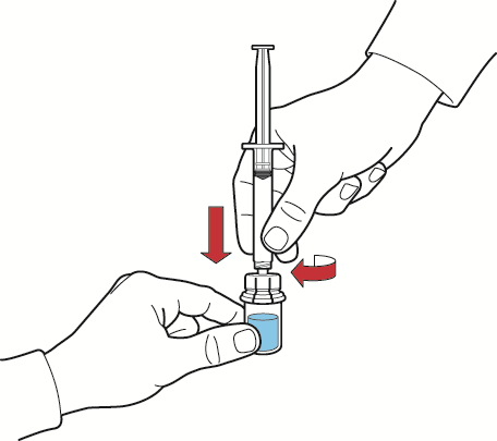 Mano che riempie una siringa da un flaconcino blu trasparente con una freccia rossa che indica la direzione