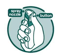 Mano che tiene un dispositivo spray blu con etichette