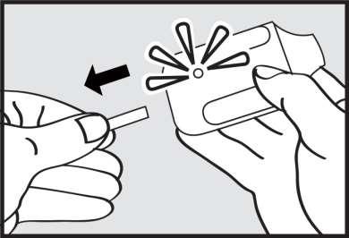 Mano che preme un dispositivo autoiniettante con ago esposto e freccia nera che indica la pressione
