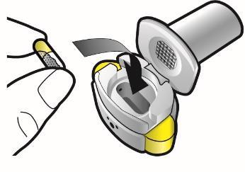 Dispositivo autoiniettante con stantuffo premuto, indicando l