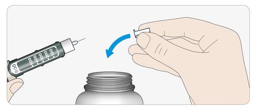 Mano che avvita un ago a una siringa pre-riempita sopra un flacone medicinale con freccia blu che indica il movimento