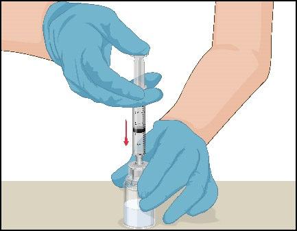 Mani con guanti che tengono una siringa e un flacone di medicinale trasparente freccia rossa indica l