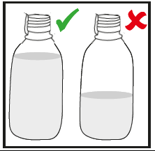 Due flaconi di farmaco liquido, uno con livello corretto segnato da una spunta verde e l