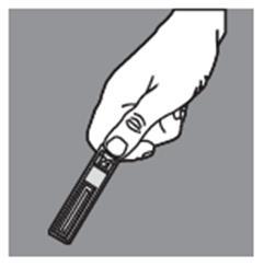 Penna iniettabile tenuta in mano con l