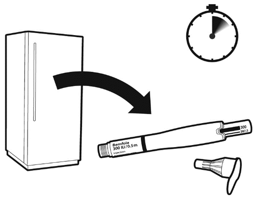 Penna per iniezione Bemfola 300 IU/0,5ml con ago protettivo vicino a un frigorifero e un timer che indica le 300 ore