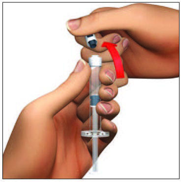 Mani che preparano una siringa preriempita con ago protettivo blu, freccia rossa indica il movimento per rimuovere il cappuccio protettivo