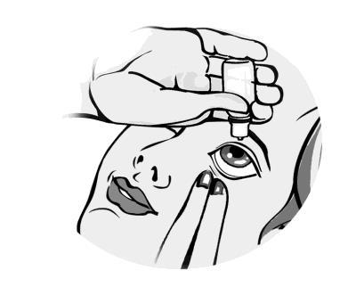 Mano che tiene un flacone contagocce mentre applica una goccia nell