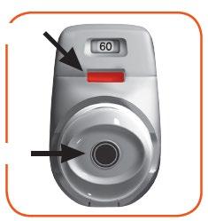Dispositivo medico con display digitale che indica il numero 60 e pulsante rosso, frecce nere indicano punti specifici