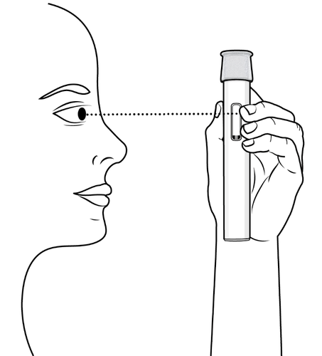 Profilo di una testa e mano che tiene un autoiniettore premuto sulla pelle vicino alla guancia