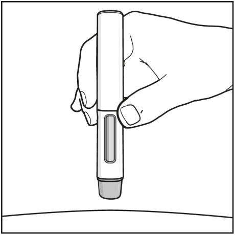 Mano che tiene una penna per insulina con un ago inserito all