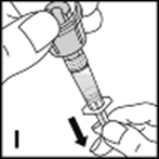 Siringa pre-riempita con ago inserito nella pelle, freccia nera indica la direzione di iniezione, mano che tiene lo strumento