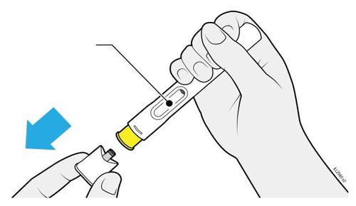 Mano che avvita un ago giallo su una penna per iniezione bianca con freccia blu che indica la direzione