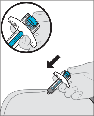 Dispositivo autoiniettante con ago protetto da cappuccio blu e meccanismo di rilascio attivato dalla mano