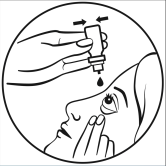 Mano che tiene un flacone contagocce sopra l