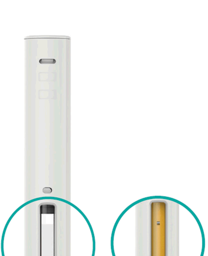 Dispositivo penna iniettabile bianco con due finestre circolari evidenziate in blu che mostrano il contenuto del farmaco giallo