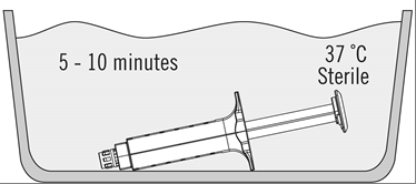 Siringa immersa in un contenitore con liquido sterile a 37&deg;C indicazione di tempo 5-10 minuti
