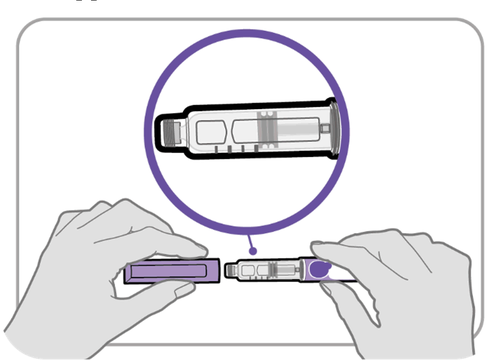 Dispositivo autoiniettante con cartuccia inserita e due mani che lo tengono pronte all