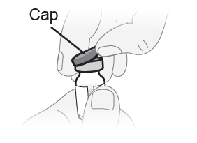 Mano che tiene un flacone medicinale con tappo grigio e ago nero inserito per prelievo