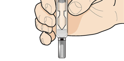 Mano che afferra un dispositivo iniettore con ago esposto e stantuffo trasparente parzialmente retratto