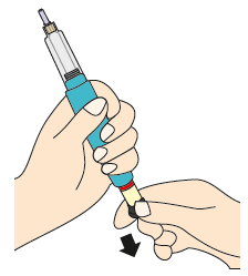 Mano che tiene una penna per iniezione blu e argento con ago esposto puntato verso la pelle della mano inferiore freccia nera indica la direzione