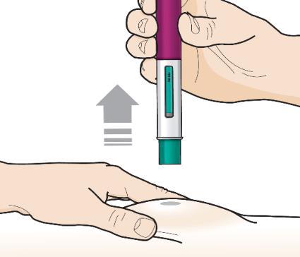 Mano che tiene un dispositivo per iniezione con ago rivolto verso la pelle sollevata dal pollice e indice