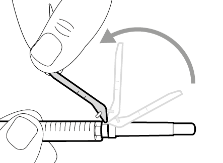 Siringa pre-riempita con ago inserito in un dispositivo di sicurezza grigio e nero freccia che indica la direzione