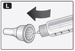 Siringa pre-riempita collegata a un adattatore grigio con freccia che indica la direzione di inserimento