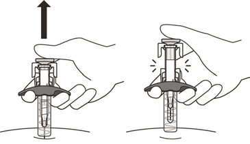 Mano che tiene un dispositivo autoiniettante premendo il pulsante per l