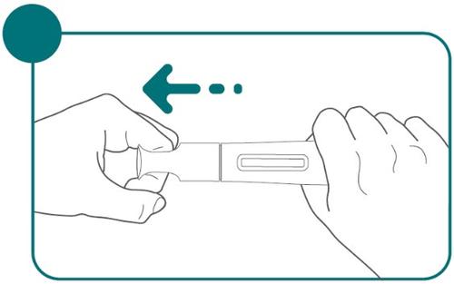 Mani che tengono un dispositivo medico a forma di penna con un